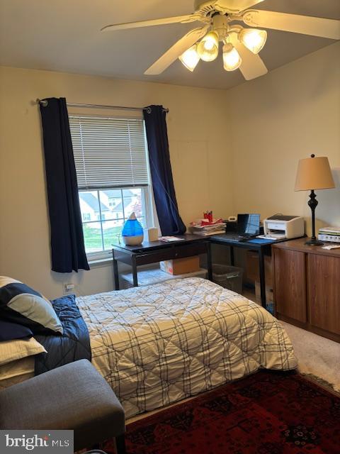 PLYMOUTH MEADOWS - Residential Lease