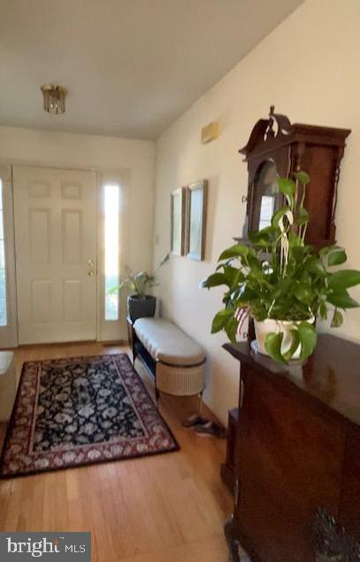 PLYMOUTH MEADOWS - Residential Lease