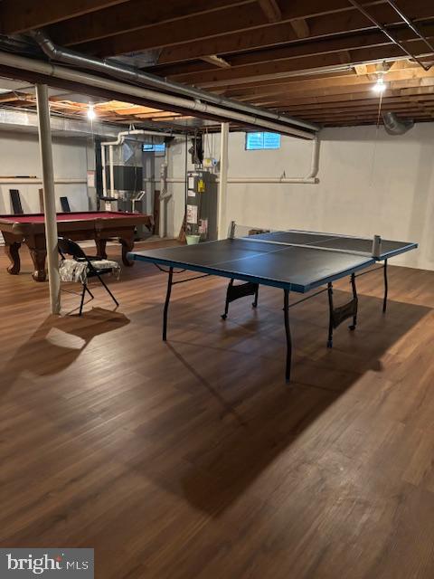 PLYMOUTH MEADOWS - Residential Lease