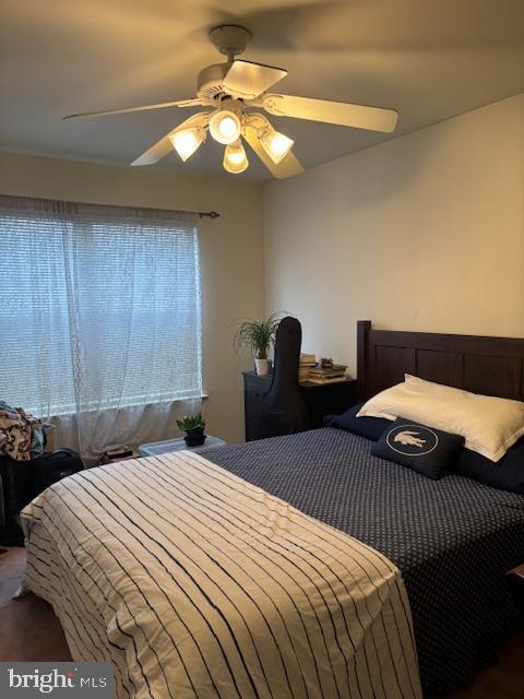 PLYMOUTH MEADOWS - Residential Lease