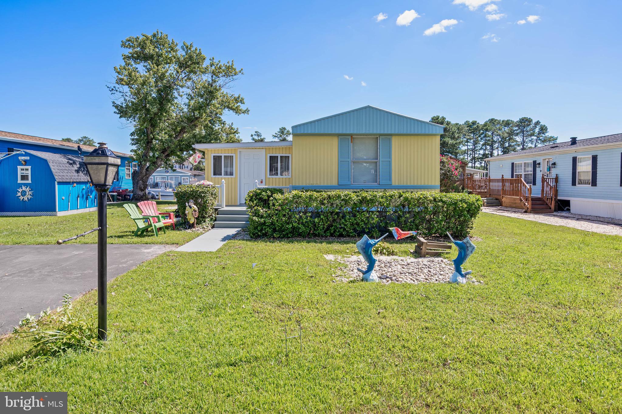 MARINERS COVE - Residential