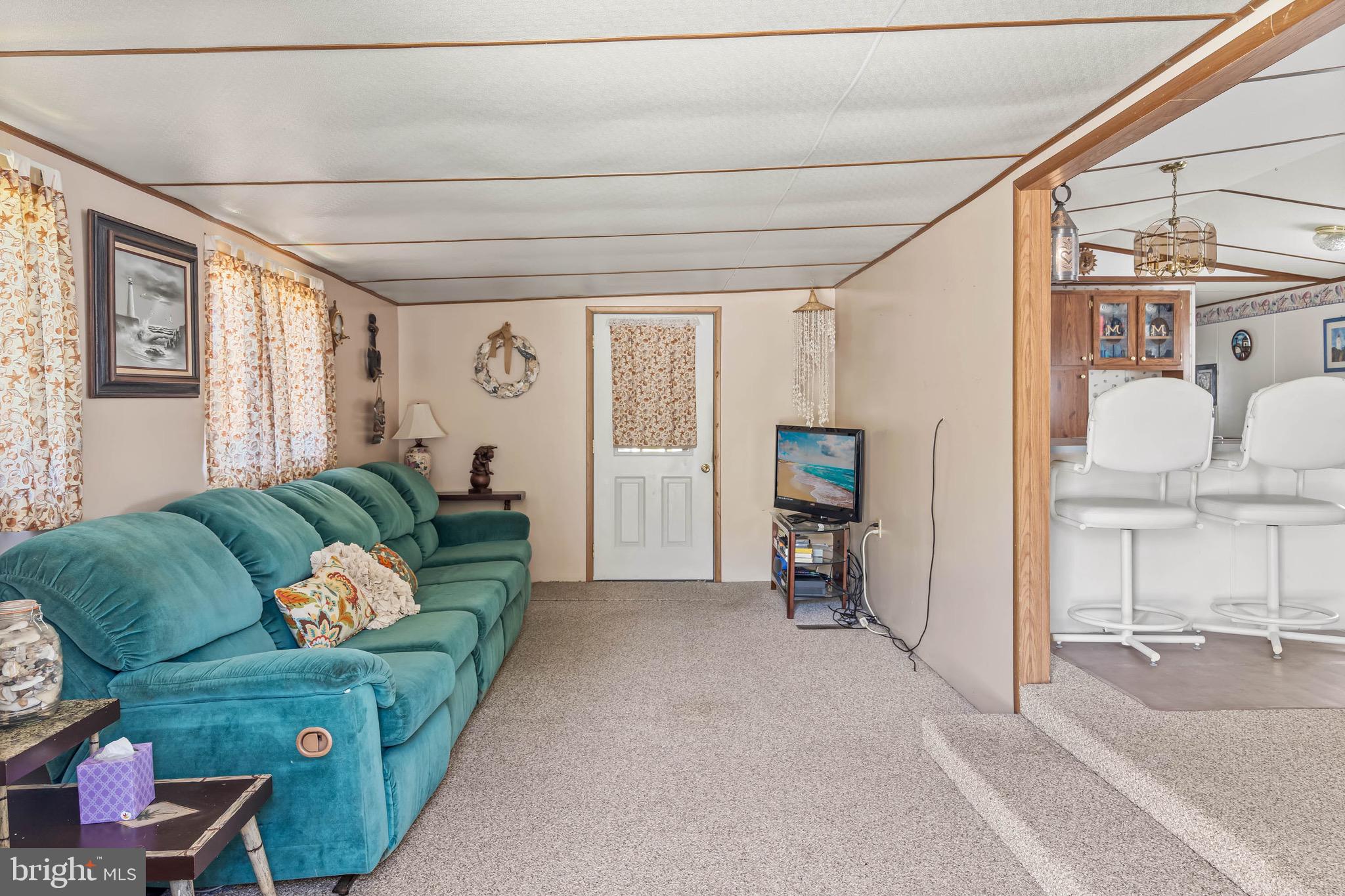 MARINERS COVE - Residential