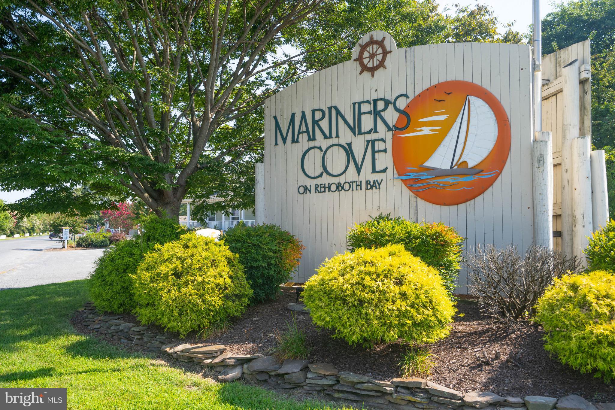 MARINERS COVE - Residential