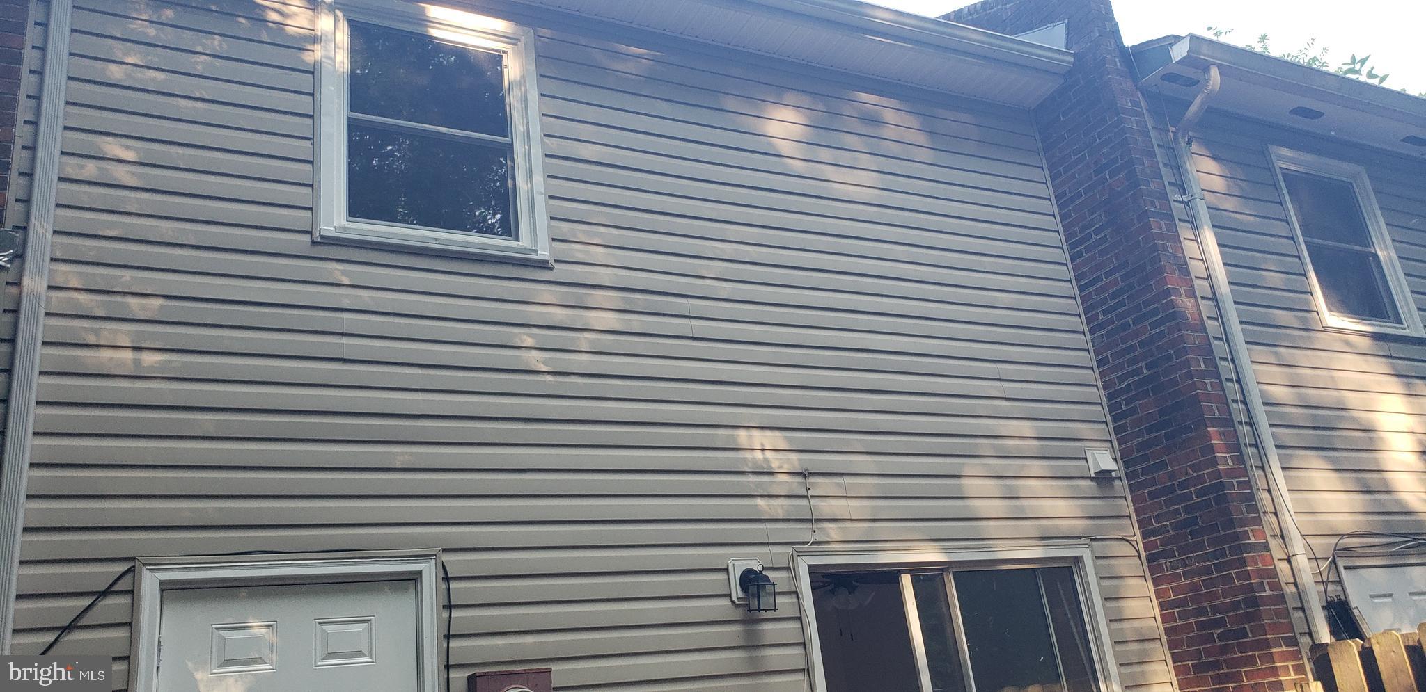 CENTRAL PARK TOWNHOMES - Residential