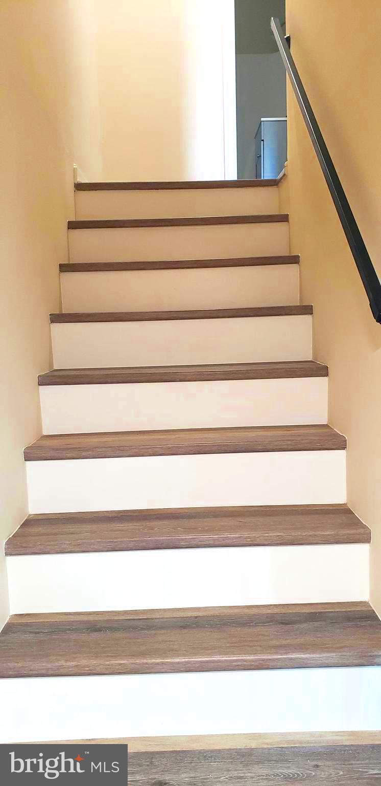 CENTRAL PARK TOWNHOMES - Residential