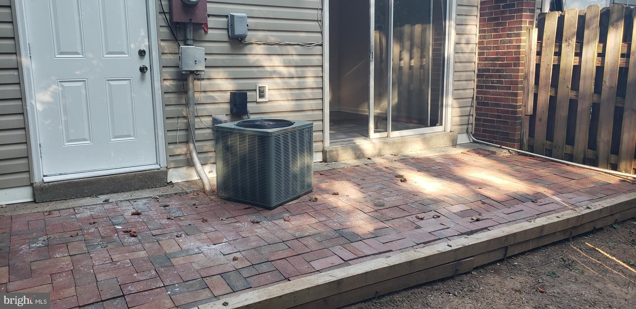 CENTRAL PARK TOWNHOMES - Residential