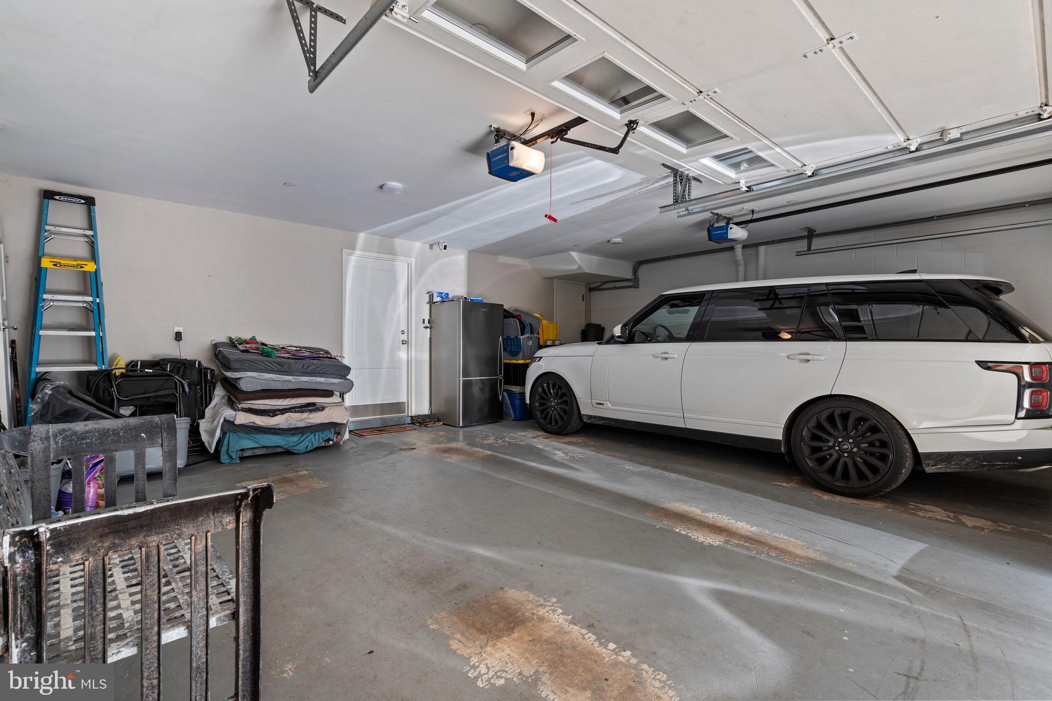 WATERVIEW PLACE - Residential