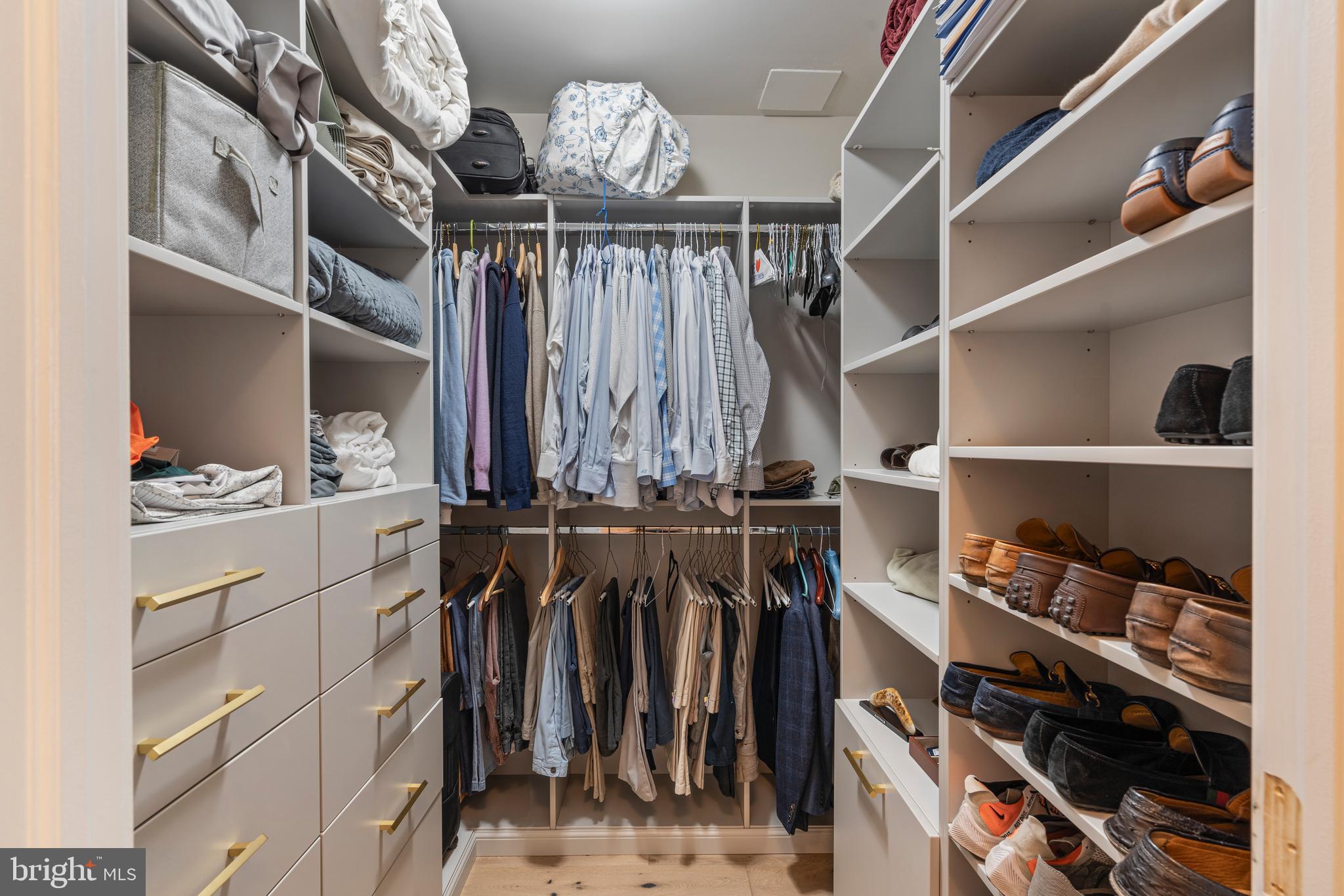 WATERVIEW PLACE - Residential