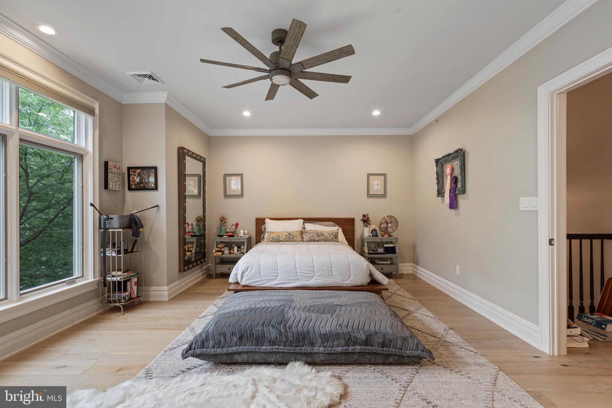 WATERVIEW PLACE - Residential