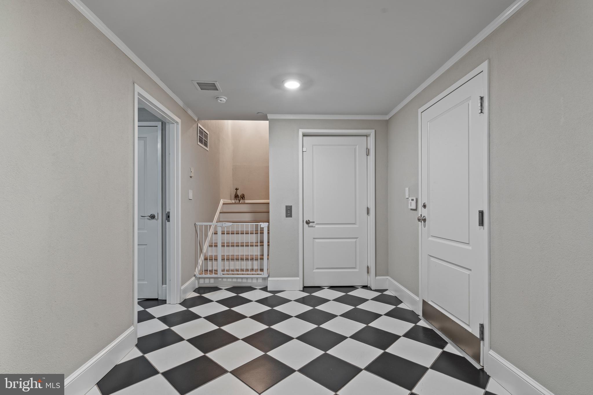 WATERVIEW PLACE - Residential