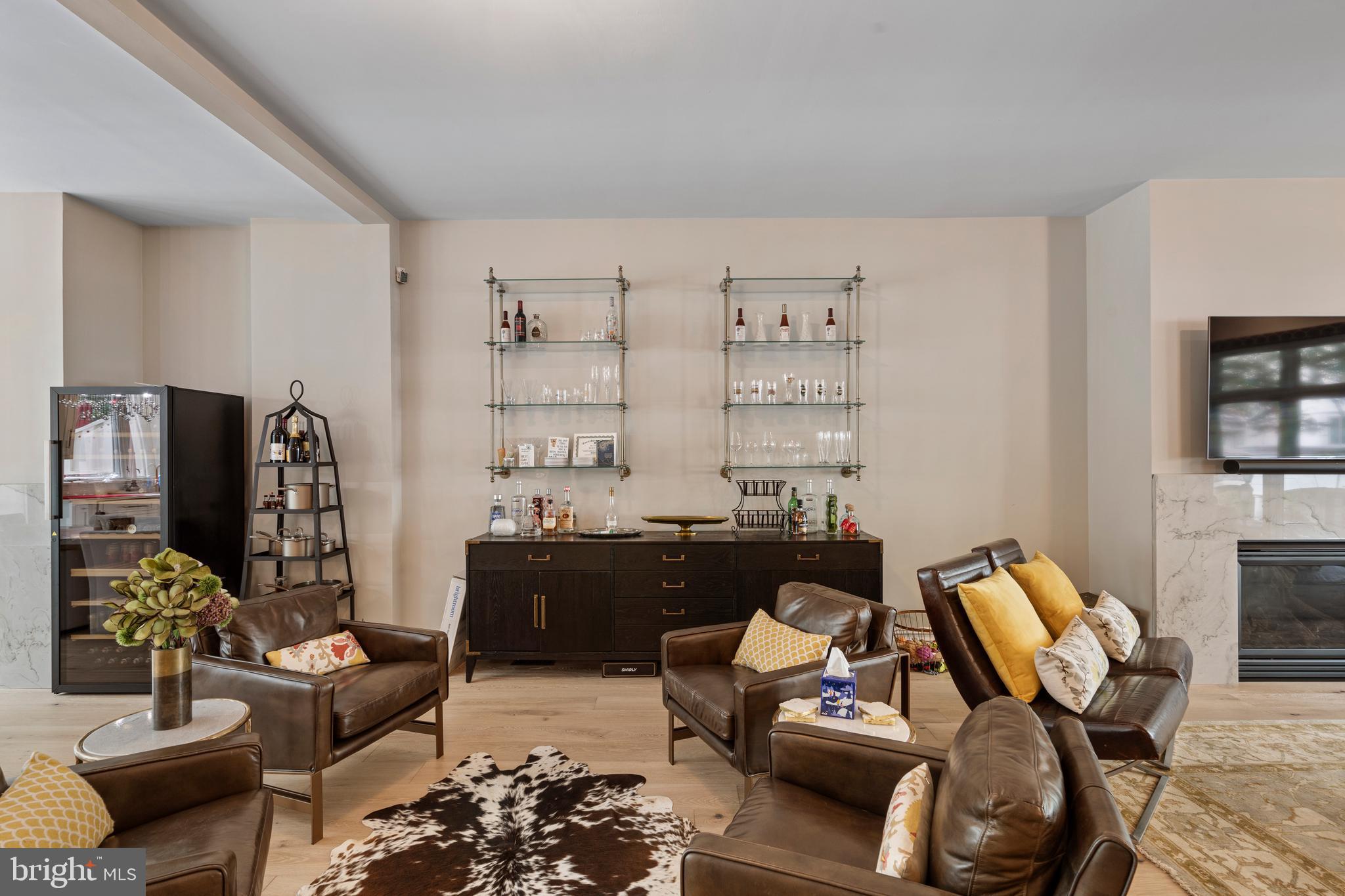 WATERVIEW PLACE - Residential