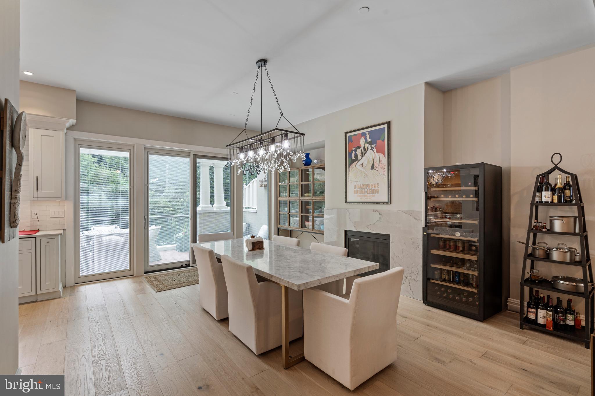 WATERVIEW PLACE - Residential