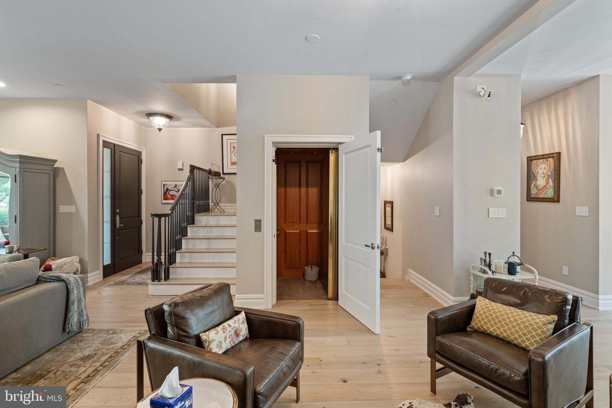 WATERVIEW PLACE - Residential