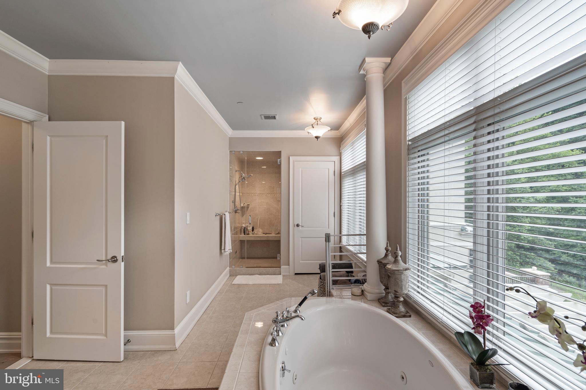 WATERVIEW PLACE - Residential