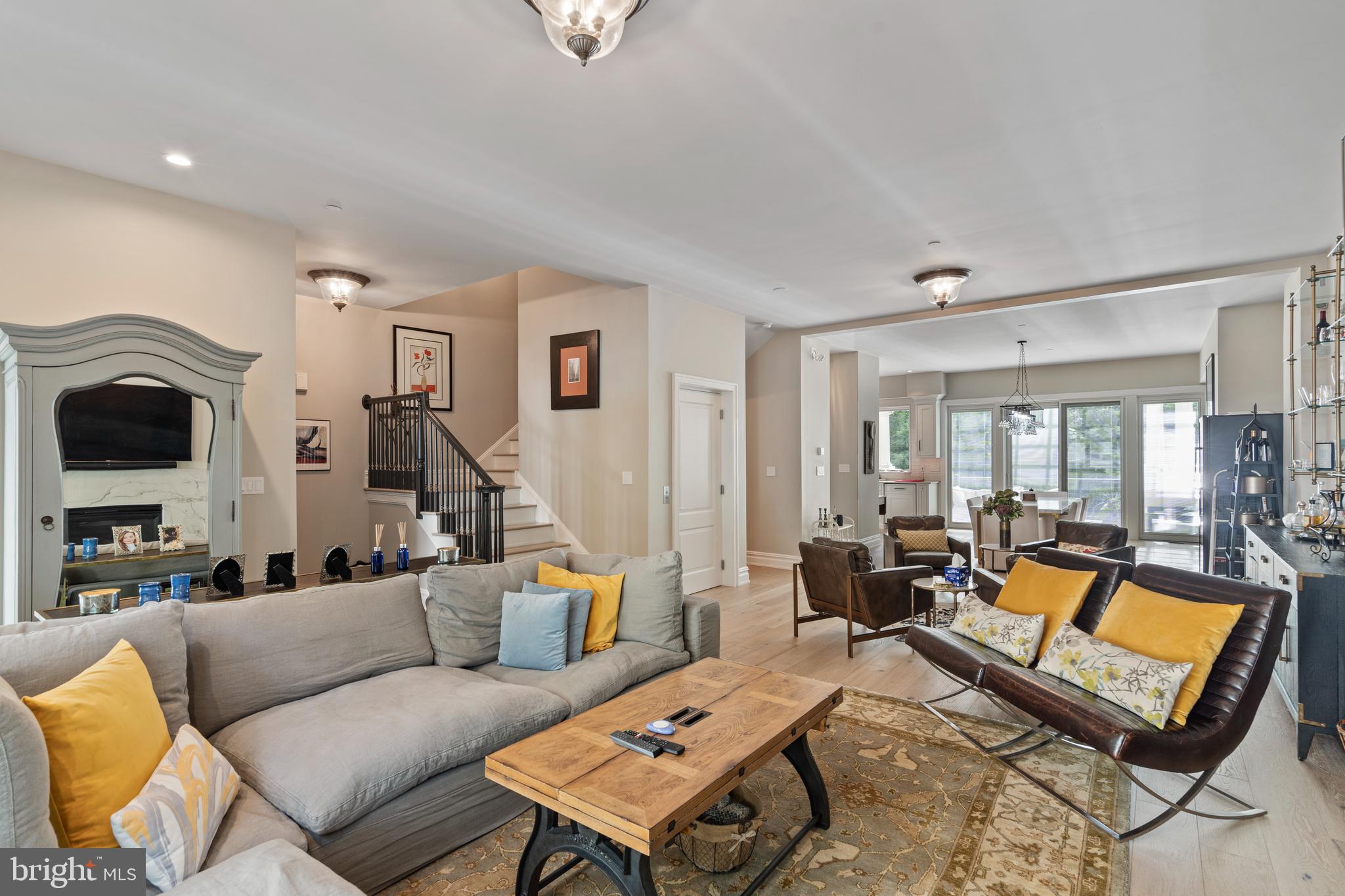 WATERVIEW PLACE - Residential