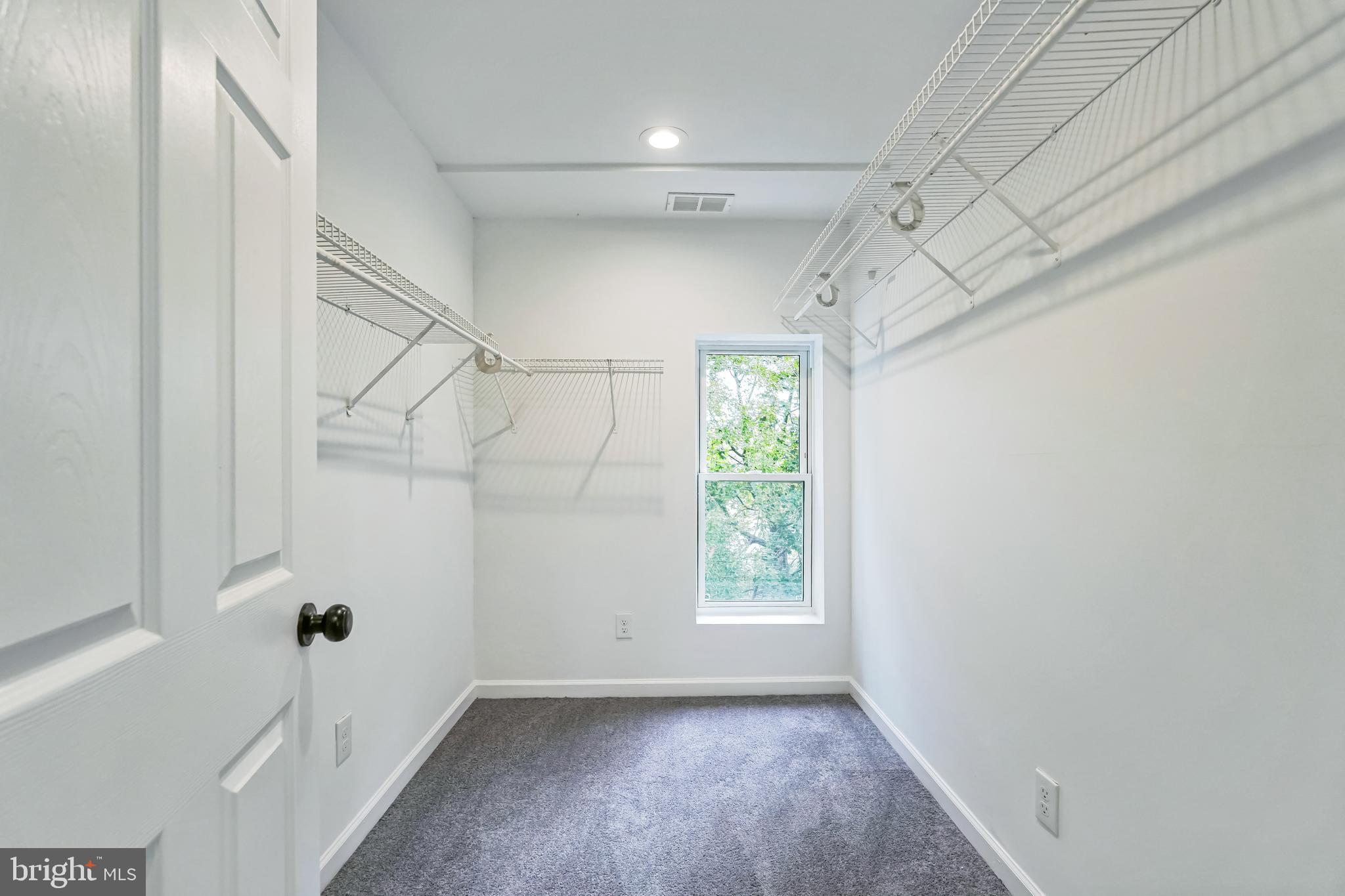 GERMANTOWN - Residential