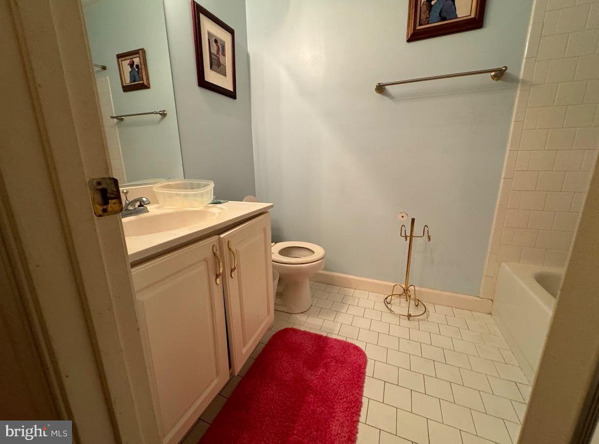 POTOMAC KNOLLS - Residential