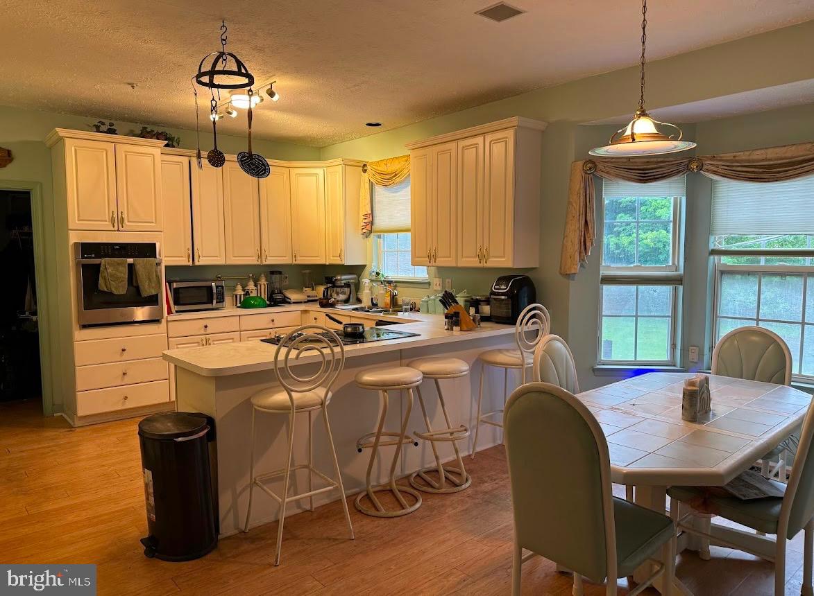 POTOMAC KNOLLS - Residential