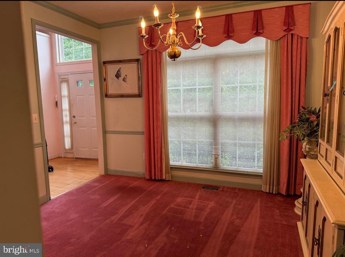 POTOMAC KNOLLS - Residential