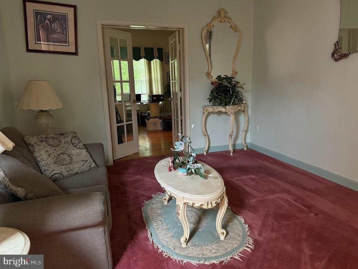 POTOMAC KNOLLS - Residential