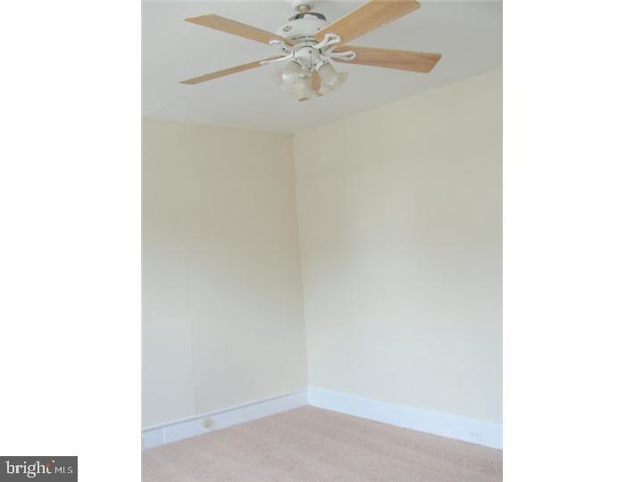 BRIDESBURG - Residential