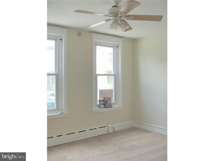 BRIDESBURG - Residential
