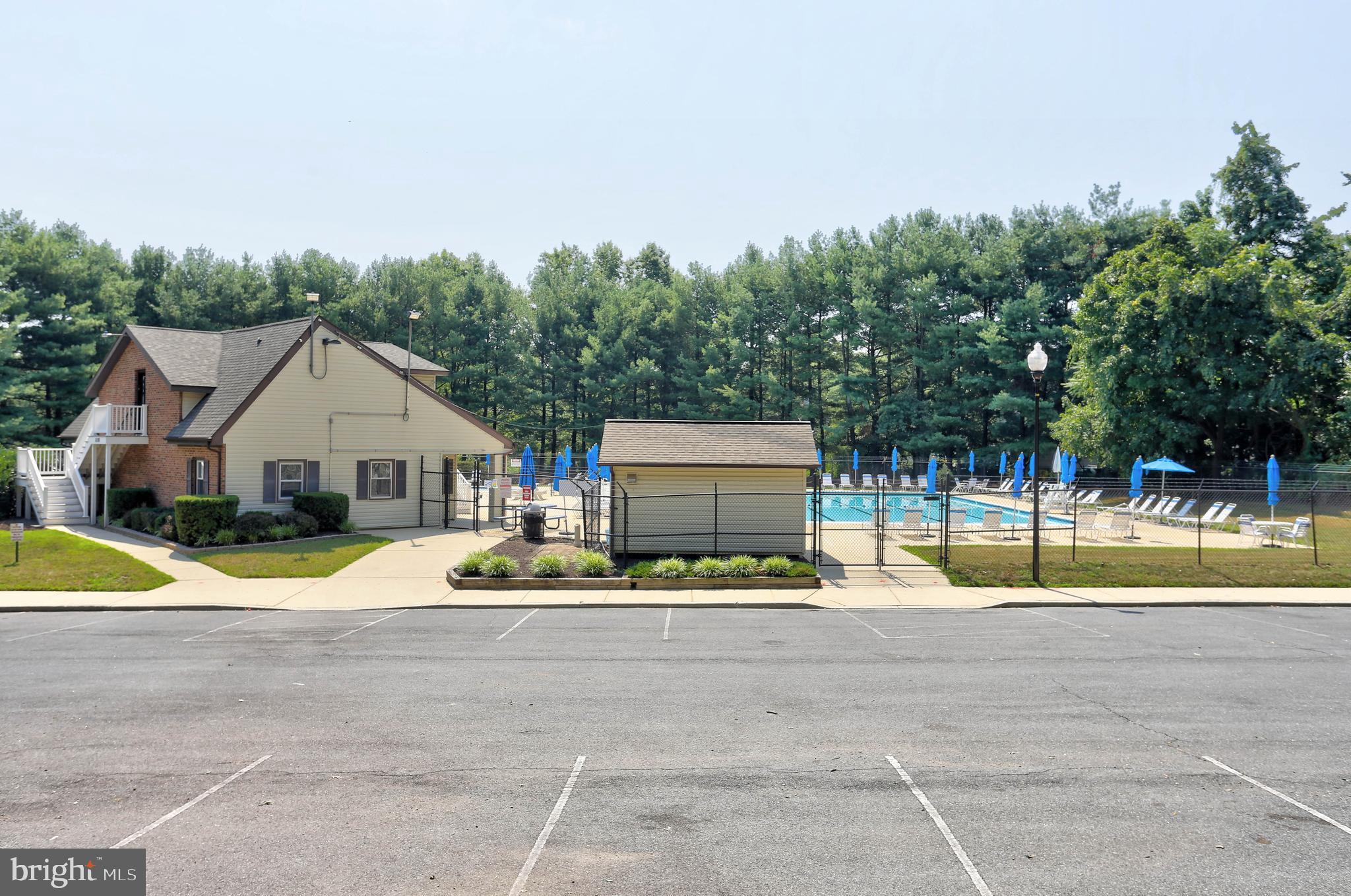 CHESTERFIELD - Residential