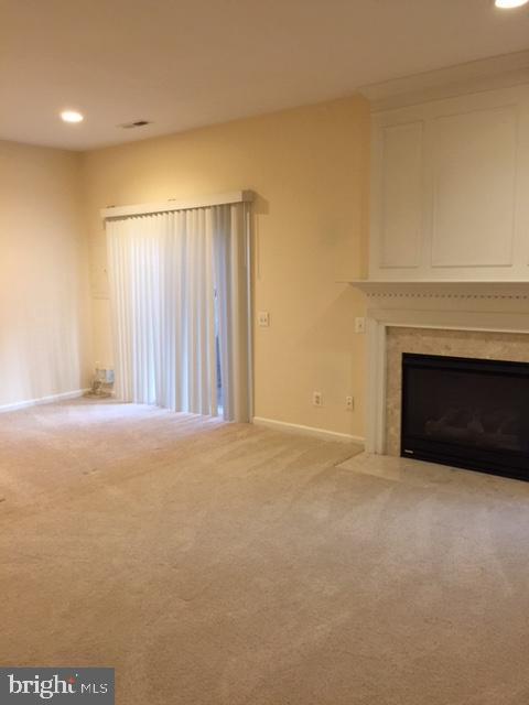 PEACE PLANTATION - Residential Lease