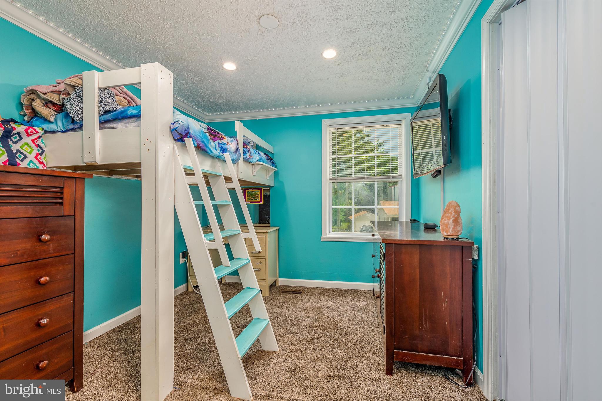 SECURITY HILLS - Residential