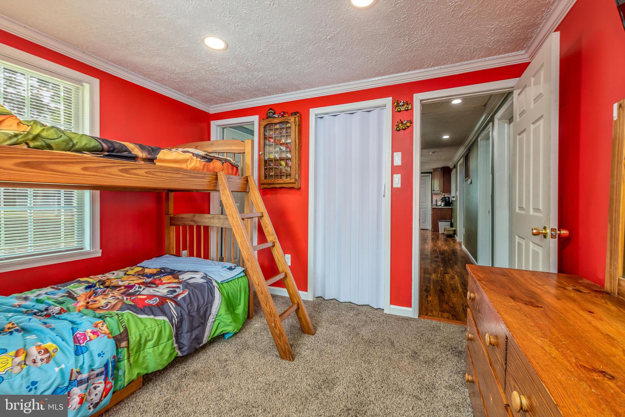 SECURITY HILLS - Residential