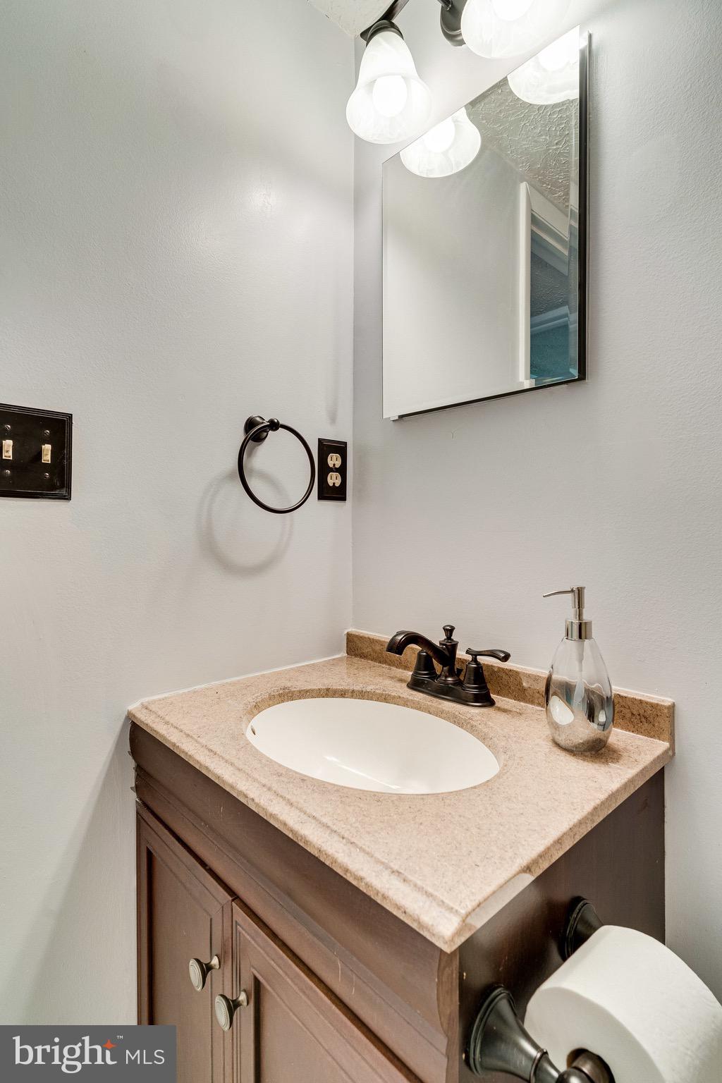 NEWINGTON FOREST - Residential