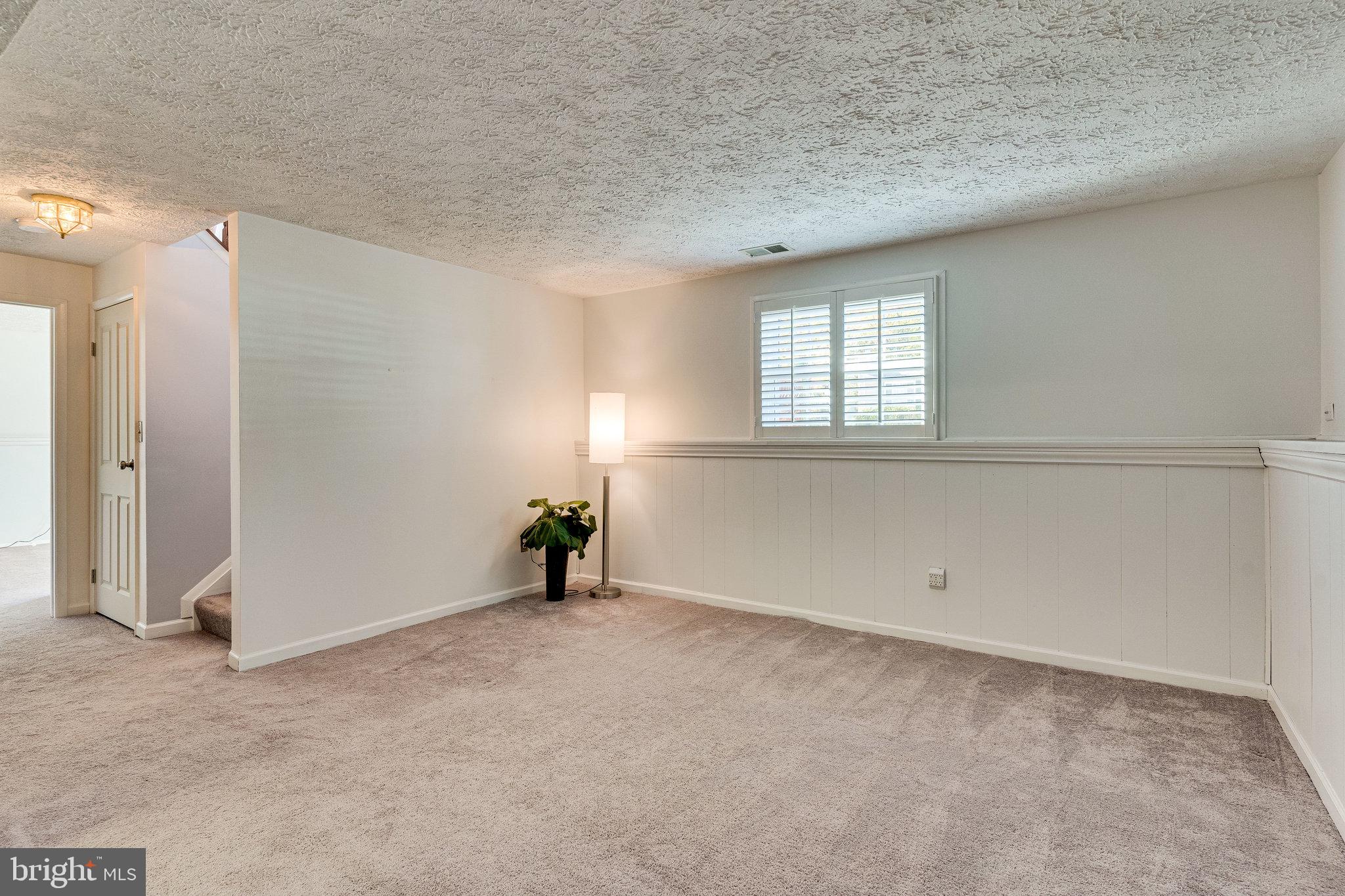 NEWINGTON FOREST - Residential