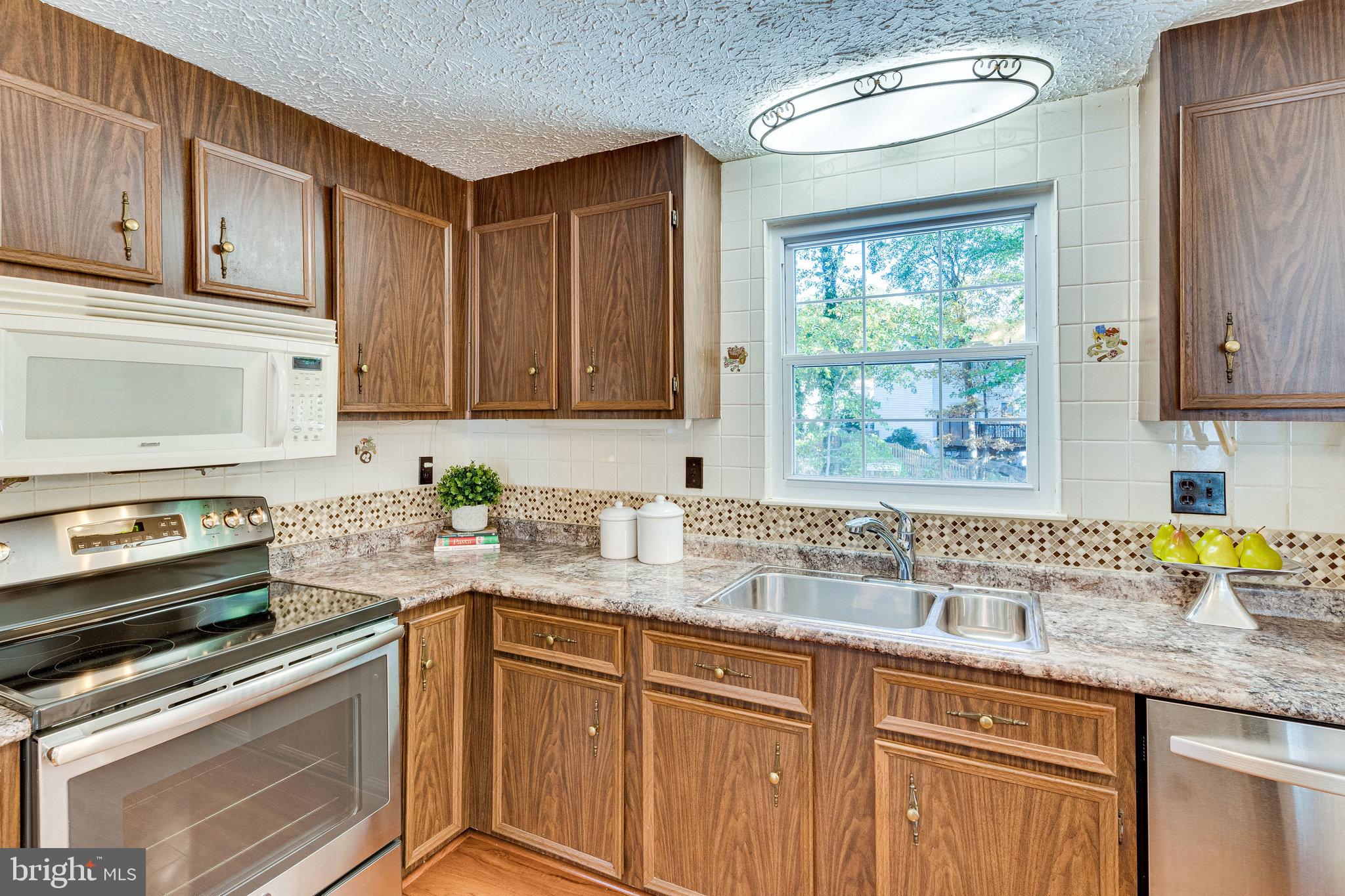 NEWINGTON FOREST - Residential