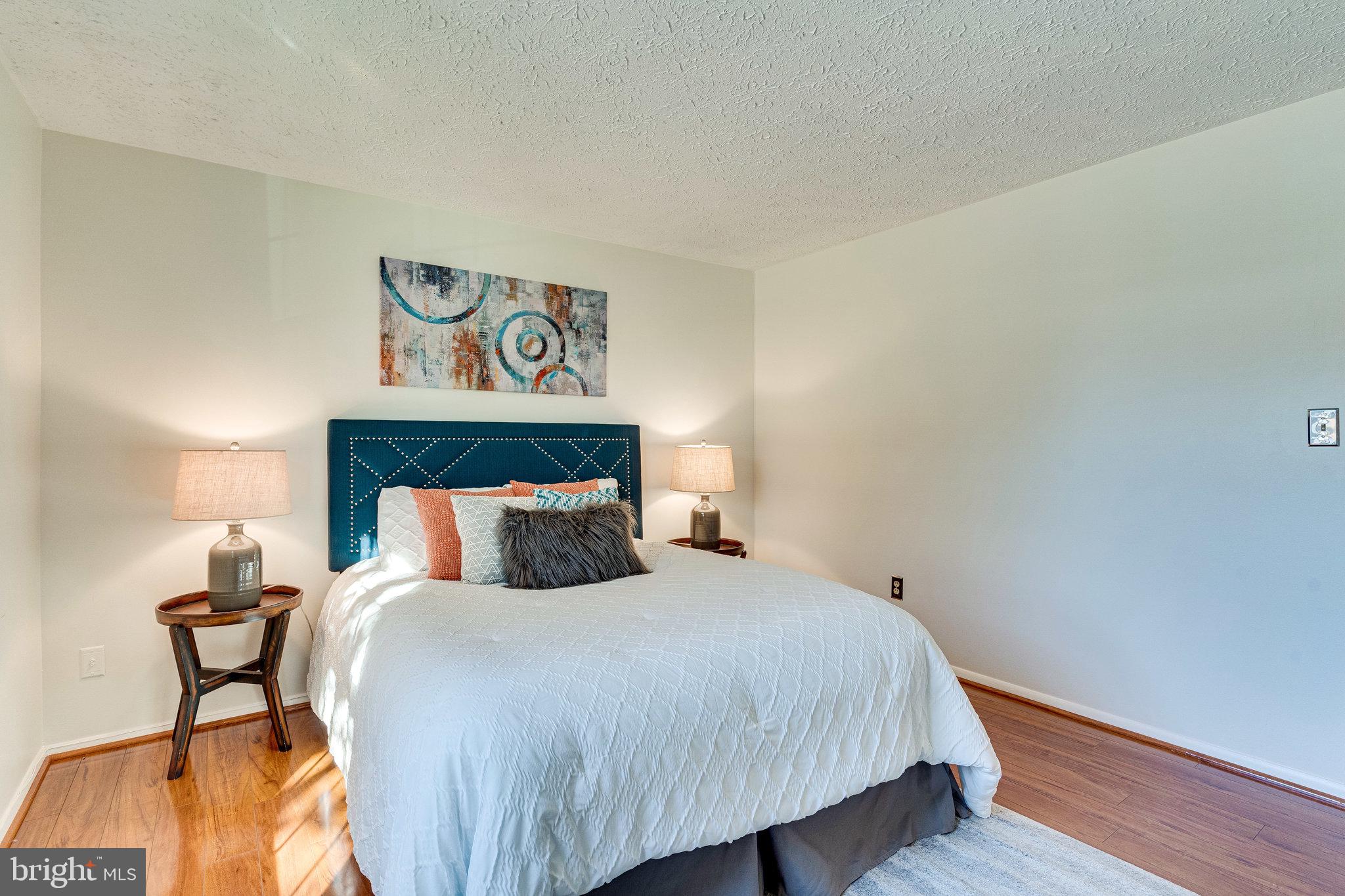 NEWINGTON FOREST - Residential