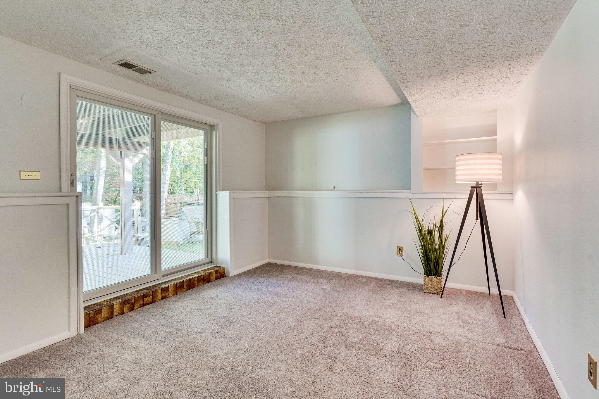 NEWINGTON FOREST - Residential