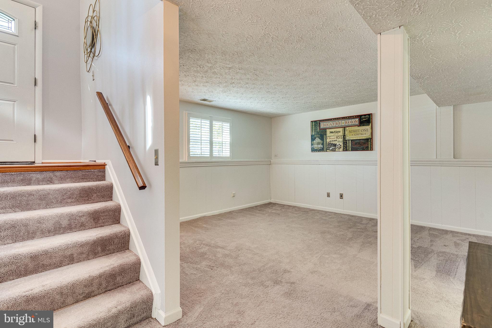 NEWINGTON FOREST - Residential