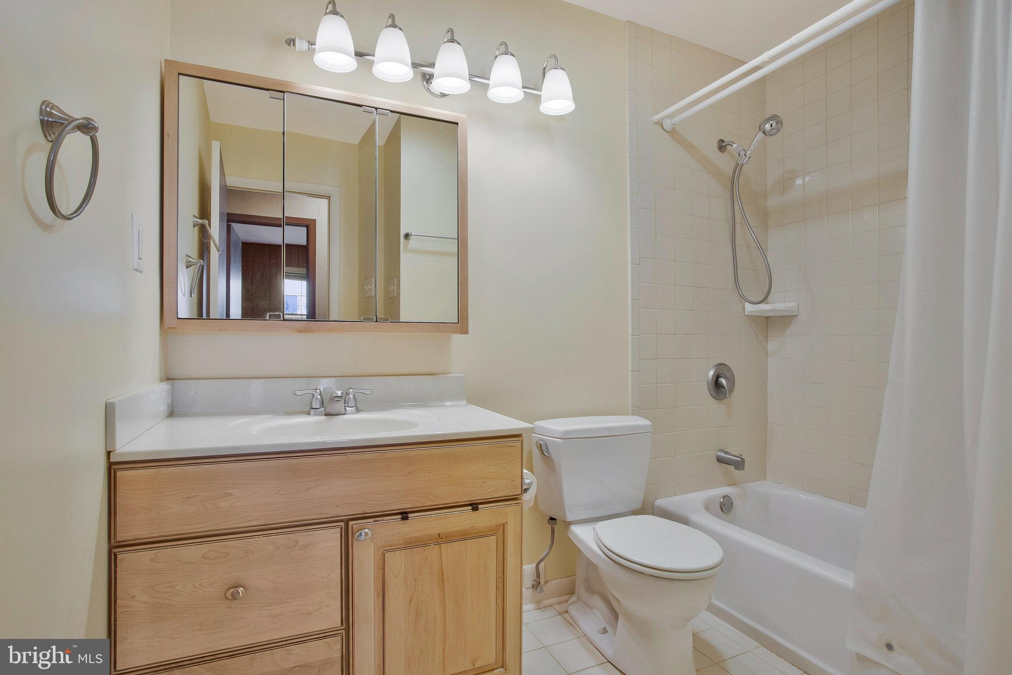 OVERBROOK AT BELAIR - Residential