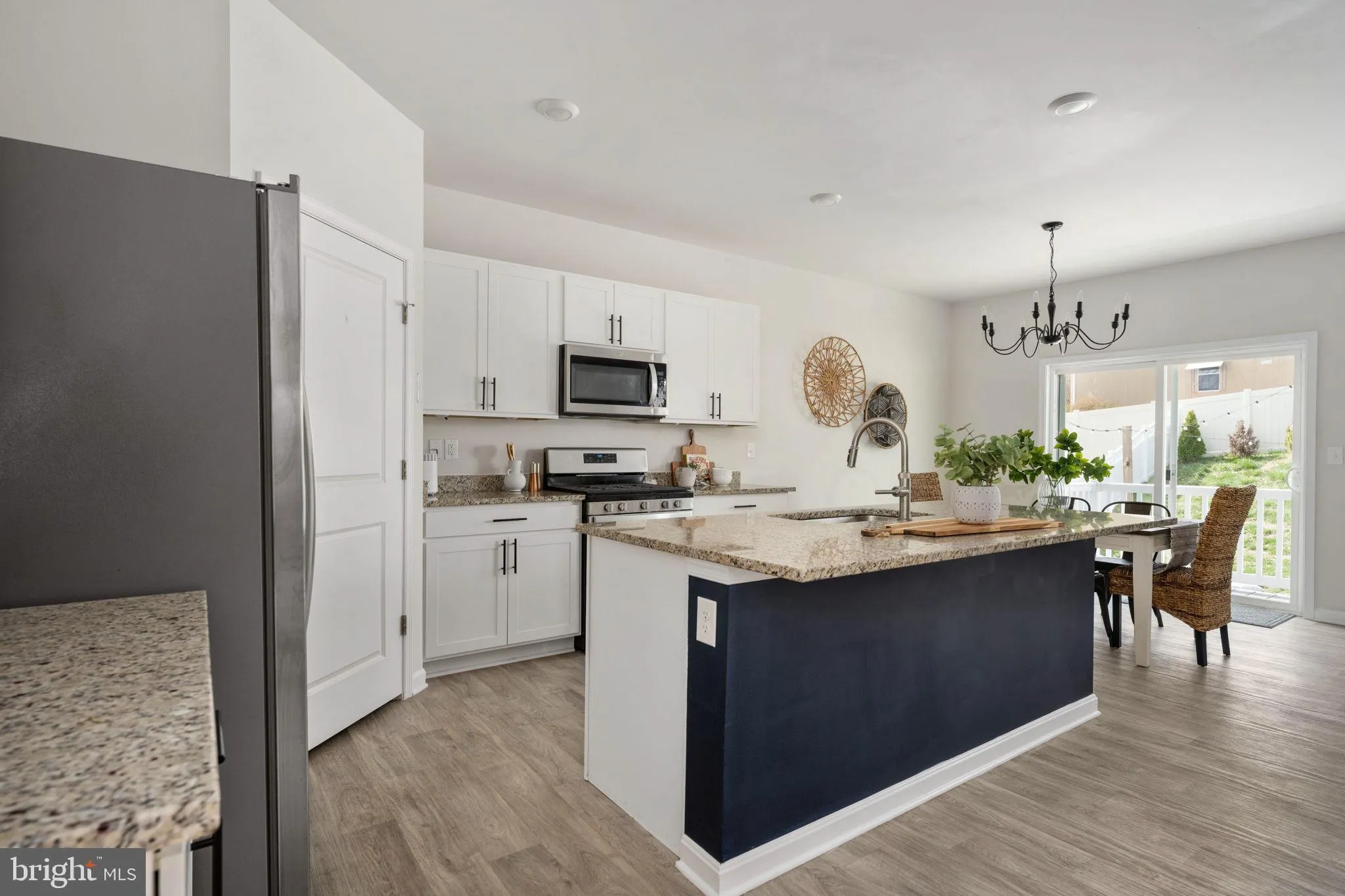 Fredericksburg, Virginia 22405, United States, 5 Bedrooms Bedrooms, ,3 BathroomsBathrooms,Residential,Active,89294