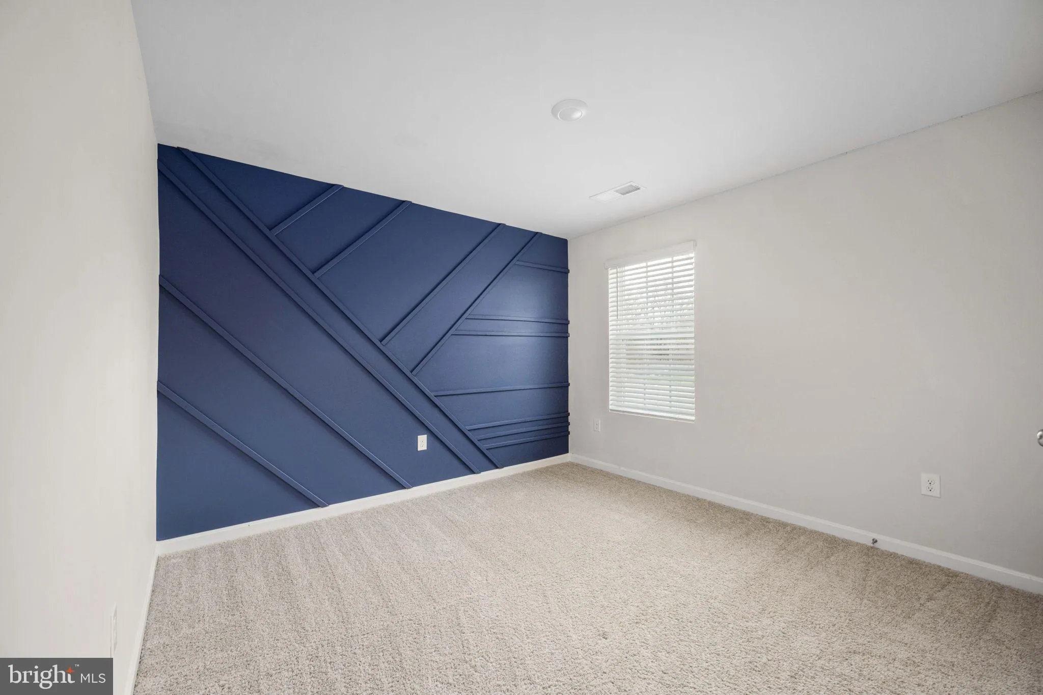 Fredericksburg, Virginia 22405, United States, 5 Bedrooms Bedrooms, ,3 BathroomsBathrooms,Residential,Active,89294