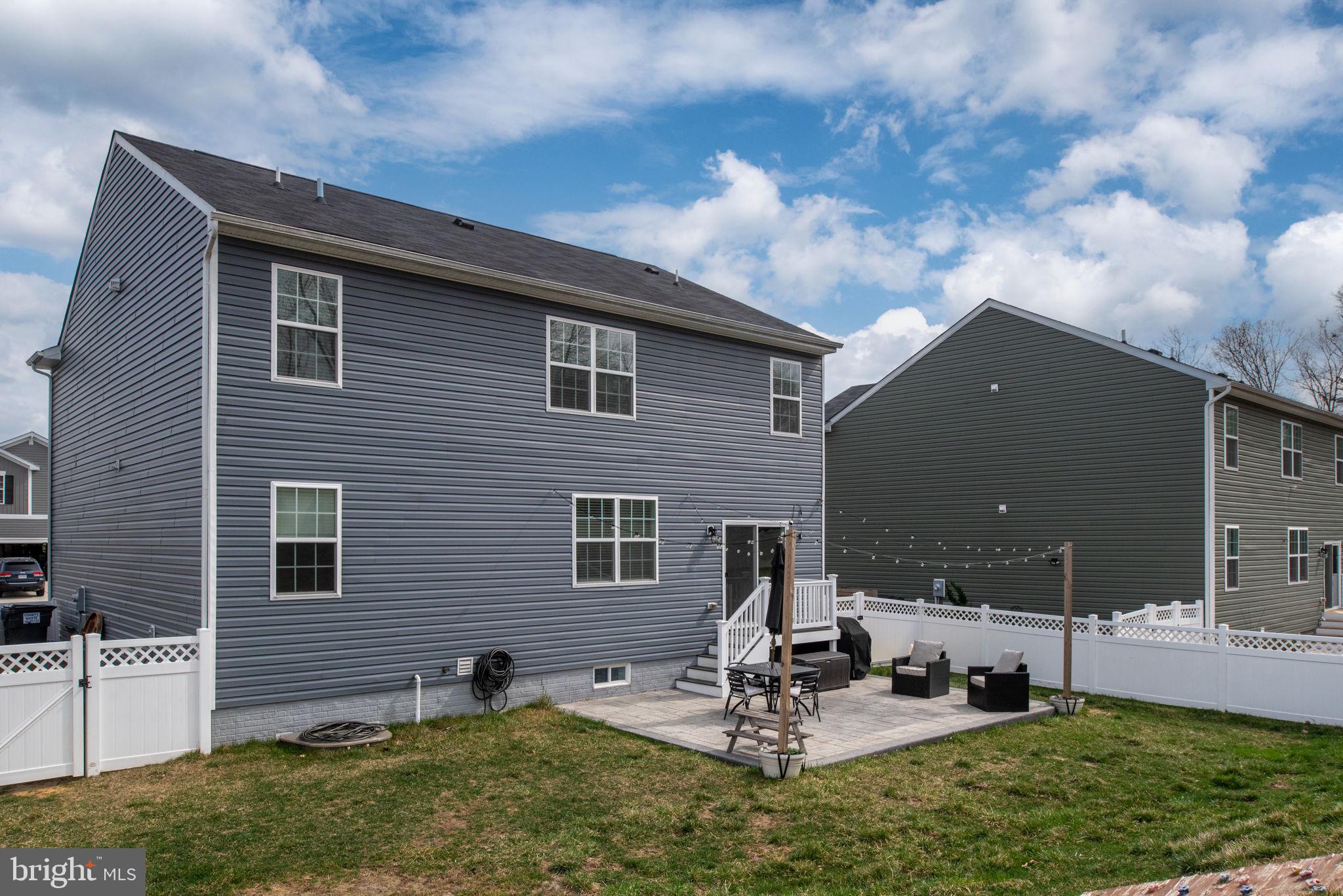 SOUTHGATE - Residential