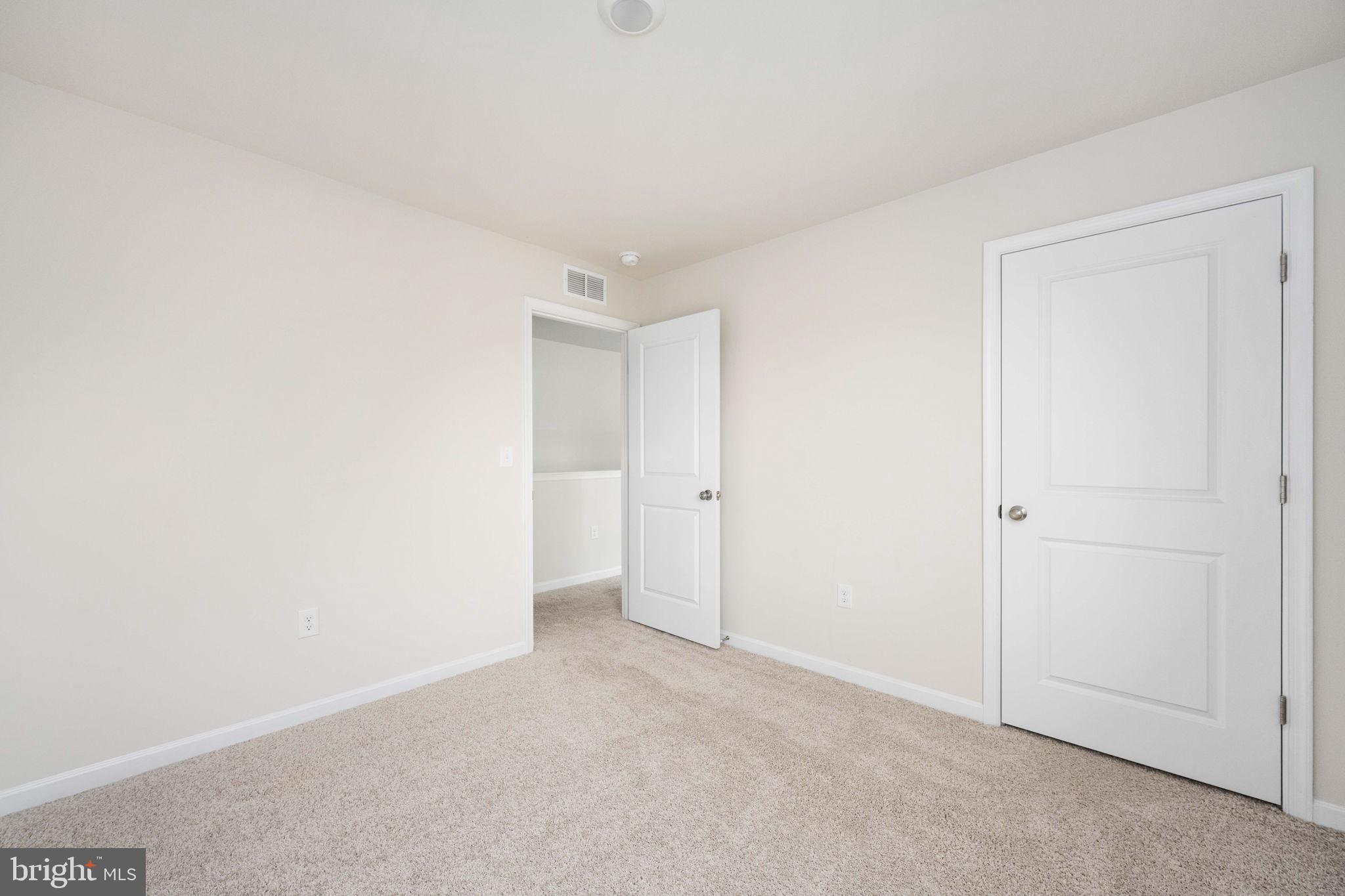 SOUTHGATE - Residential