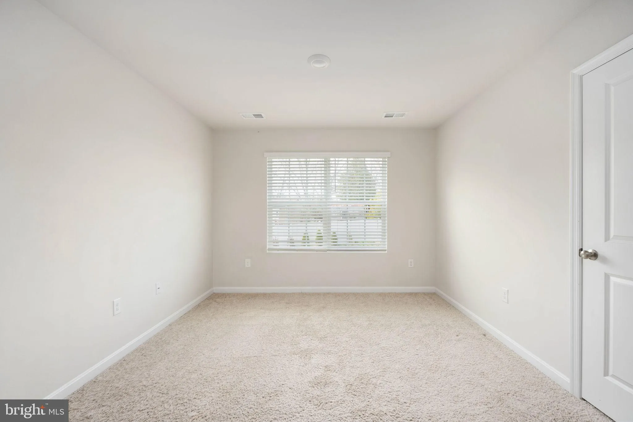 Fredericksburg, Virginia 22405, United States, 5 Bedrooms Bedrooms, ,3 BathroomsBathrooms,Residential,Active,89294