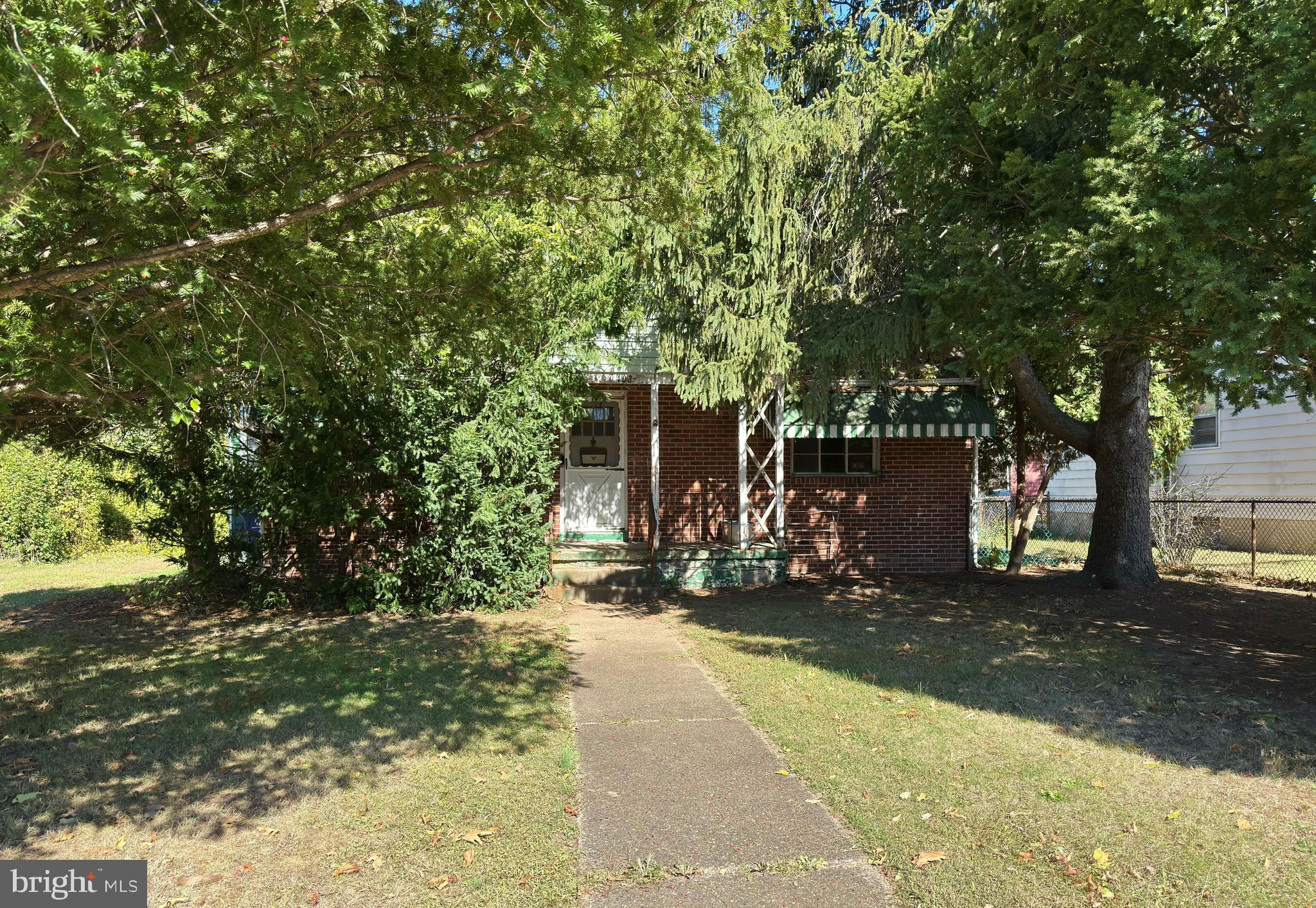 403 TEMPLE BOULEVARD