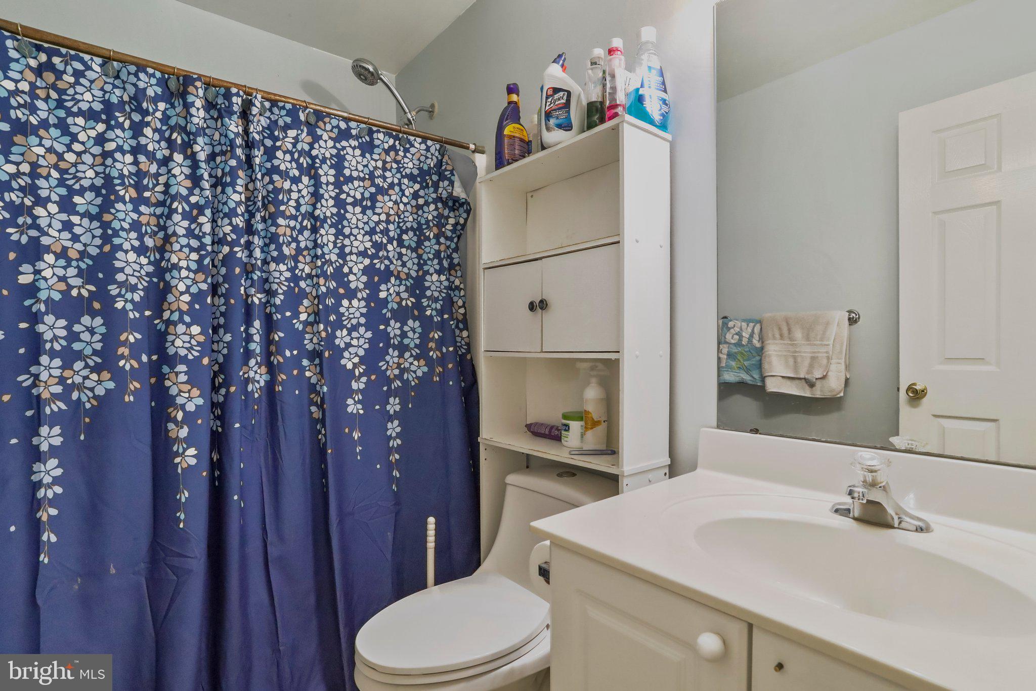 LAUREL RIDGE - Residential