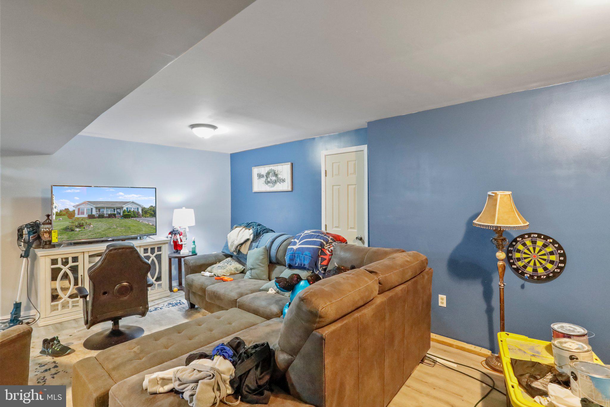 LAUREL RIDGE - Residential