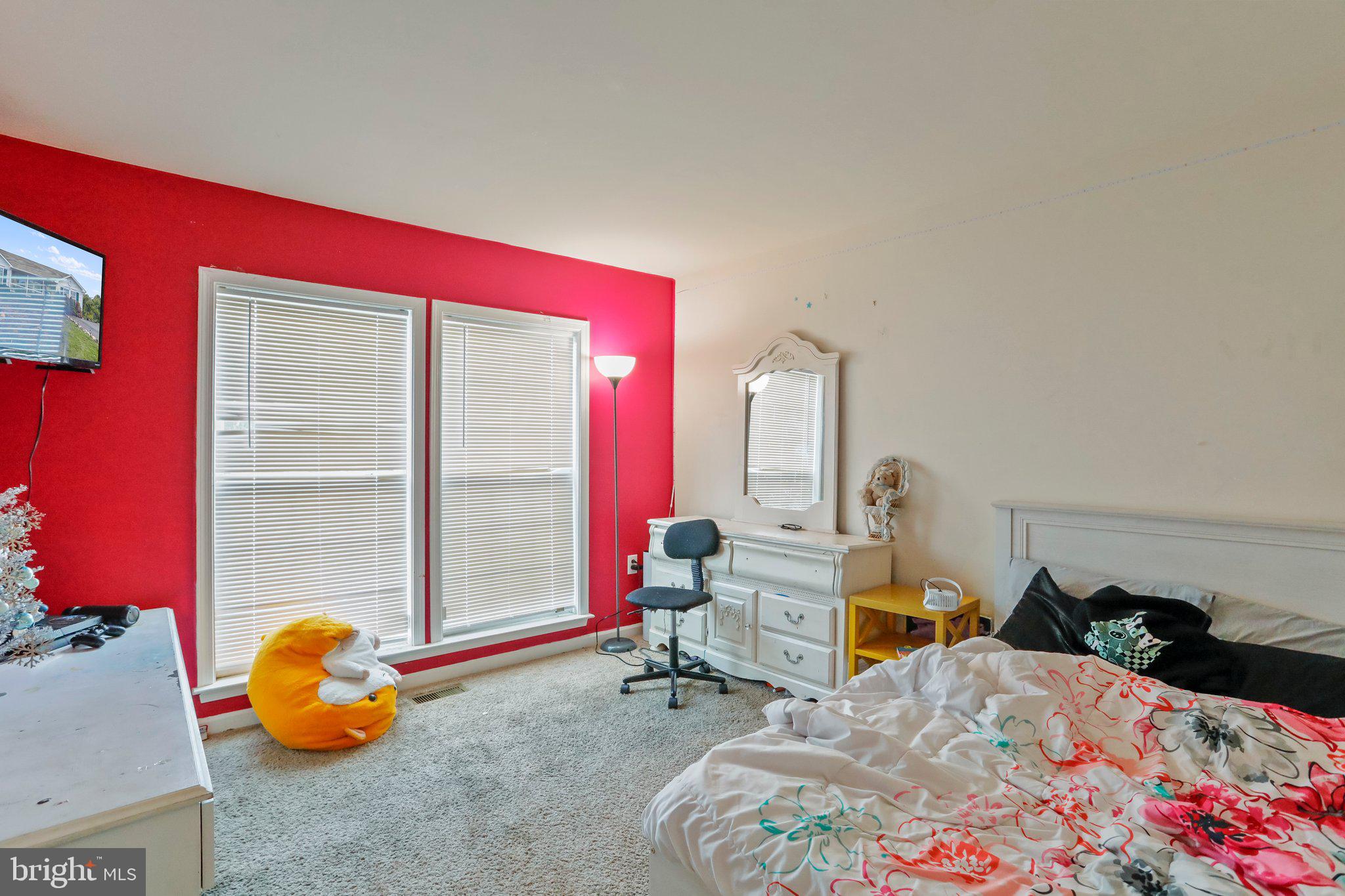 LAUREL RIDGE - Residential