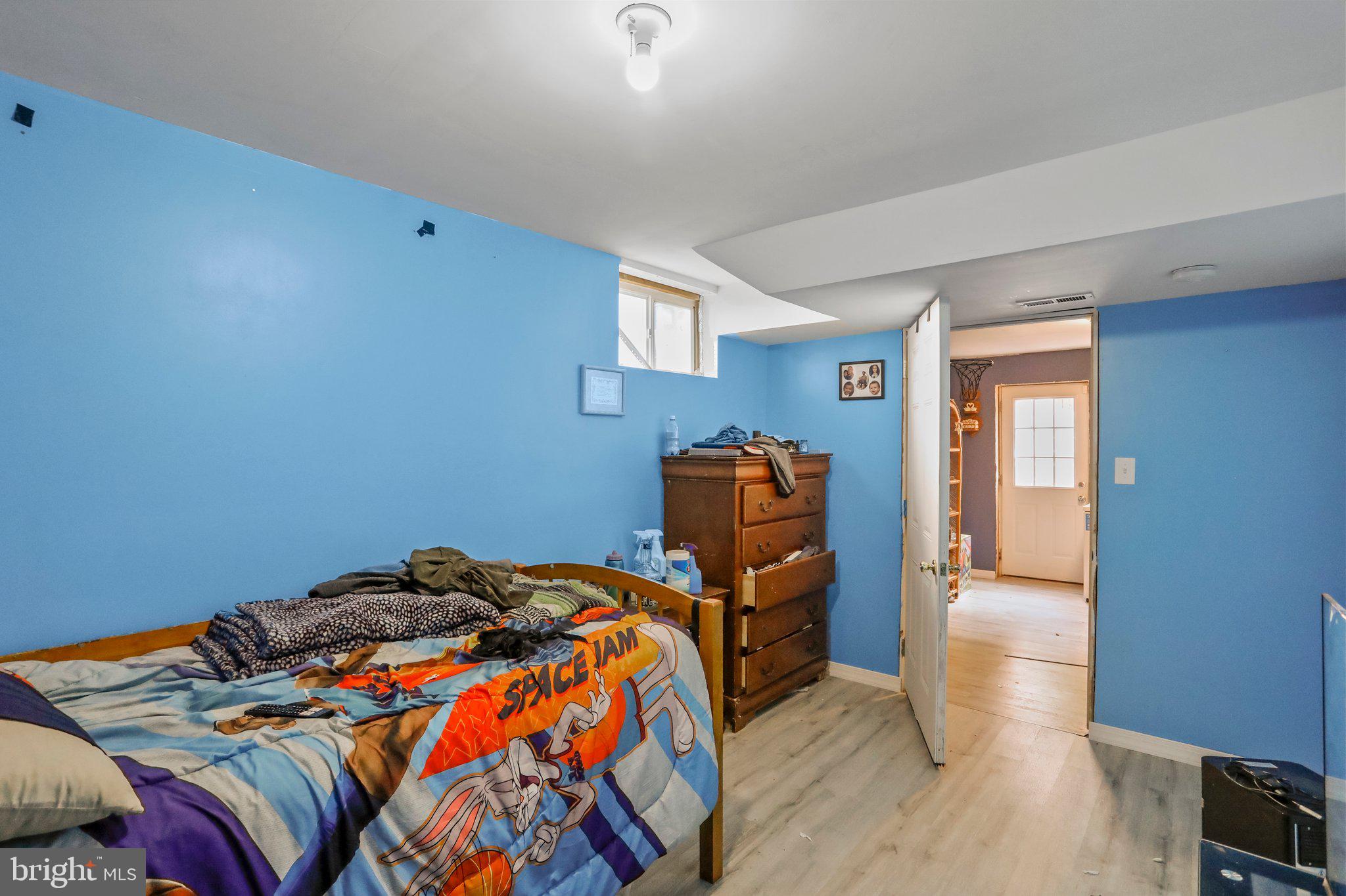 LAUREL RIDGE - Residential