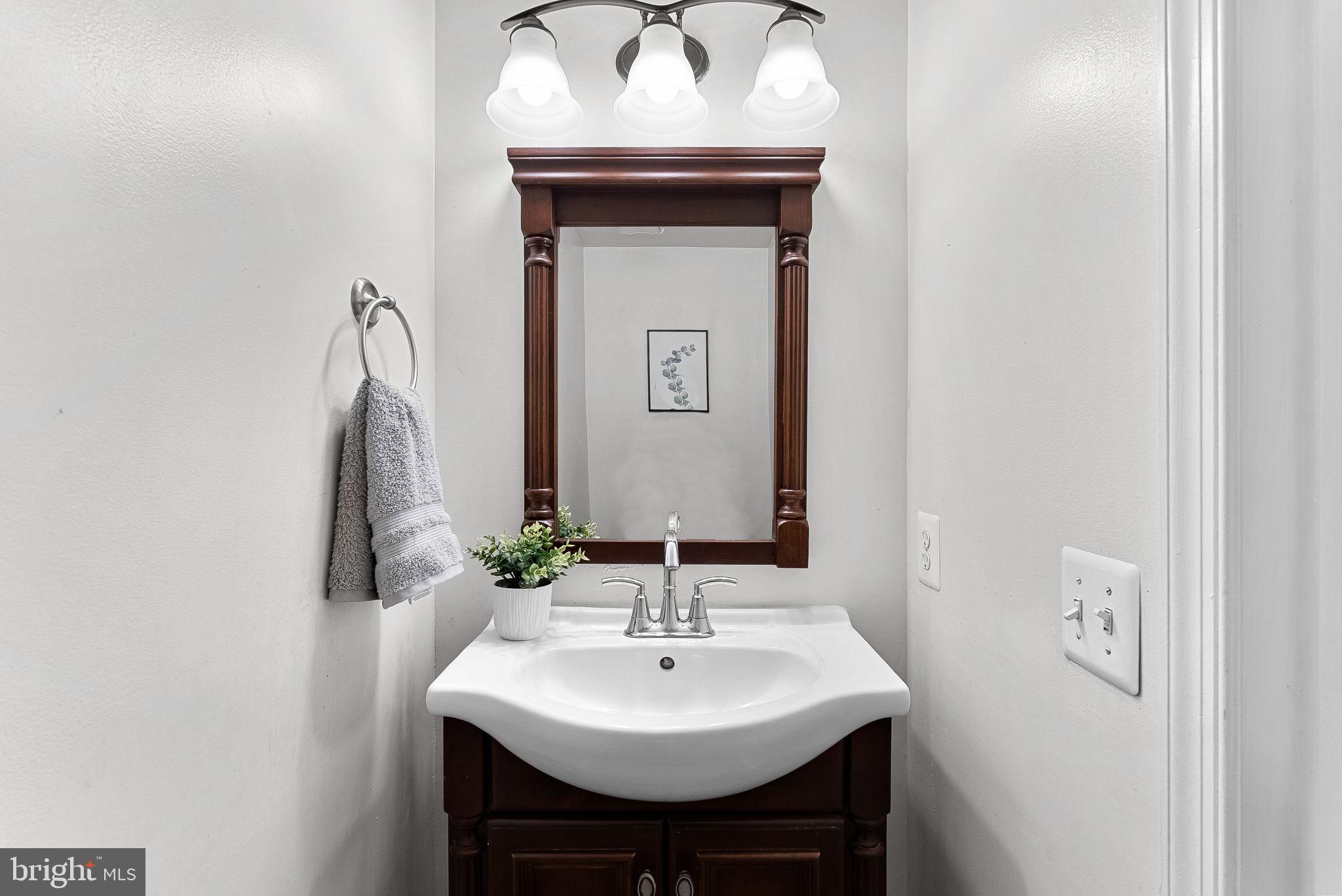 BURKE CENTRE - Residential