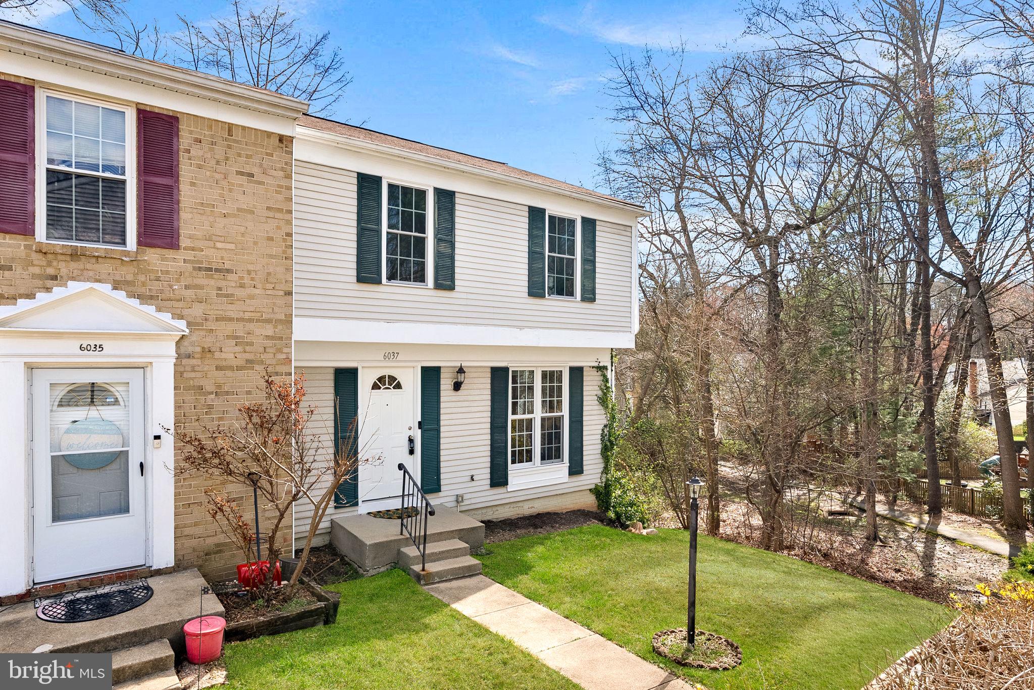 BURKE CENTRE - Residential