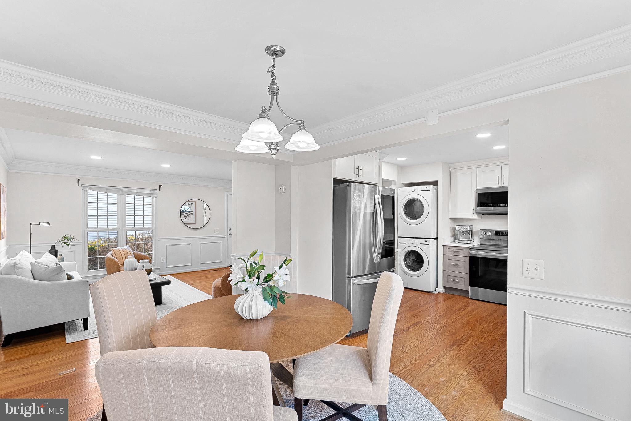 BURKE CENTRE - Residential